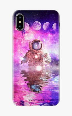 Чехол для iPhone Космонавт среди звезд 26329 фото