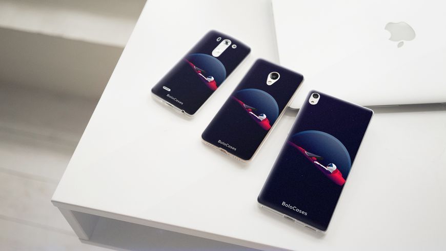 Чехол для iPhone Автомобиль в космосе 31001 фото